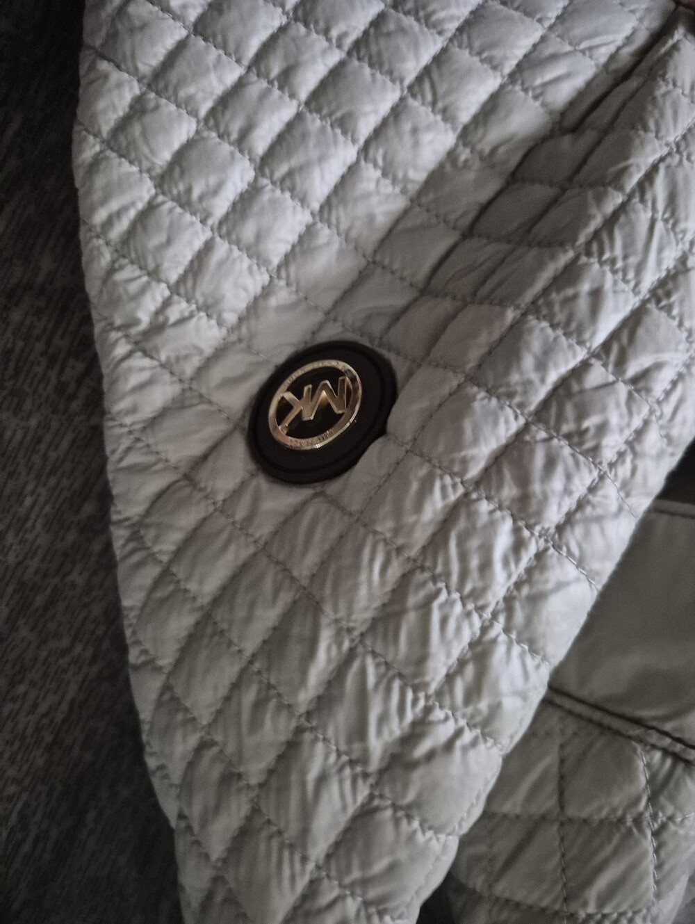 Mk Jacket - Picture 3 of 4